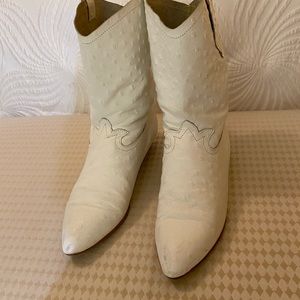 Ladies ankle boots